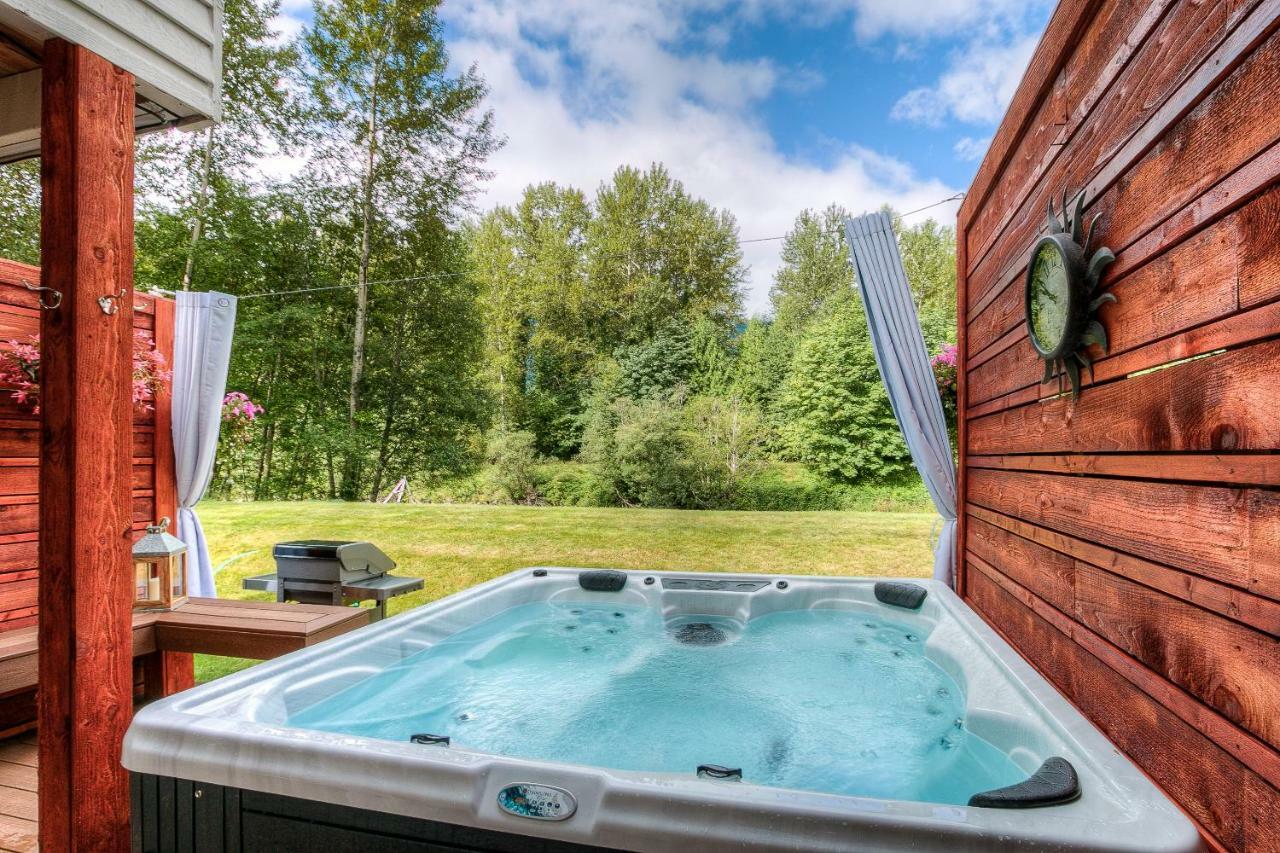 Moon River Suites #1 North Bend Kültér fotó